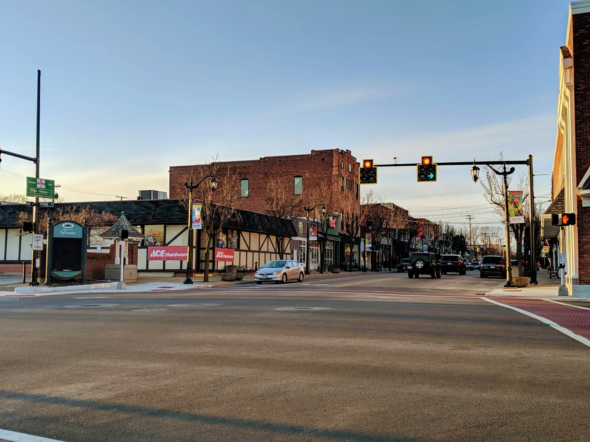 A location photograph in Sylvania, OH